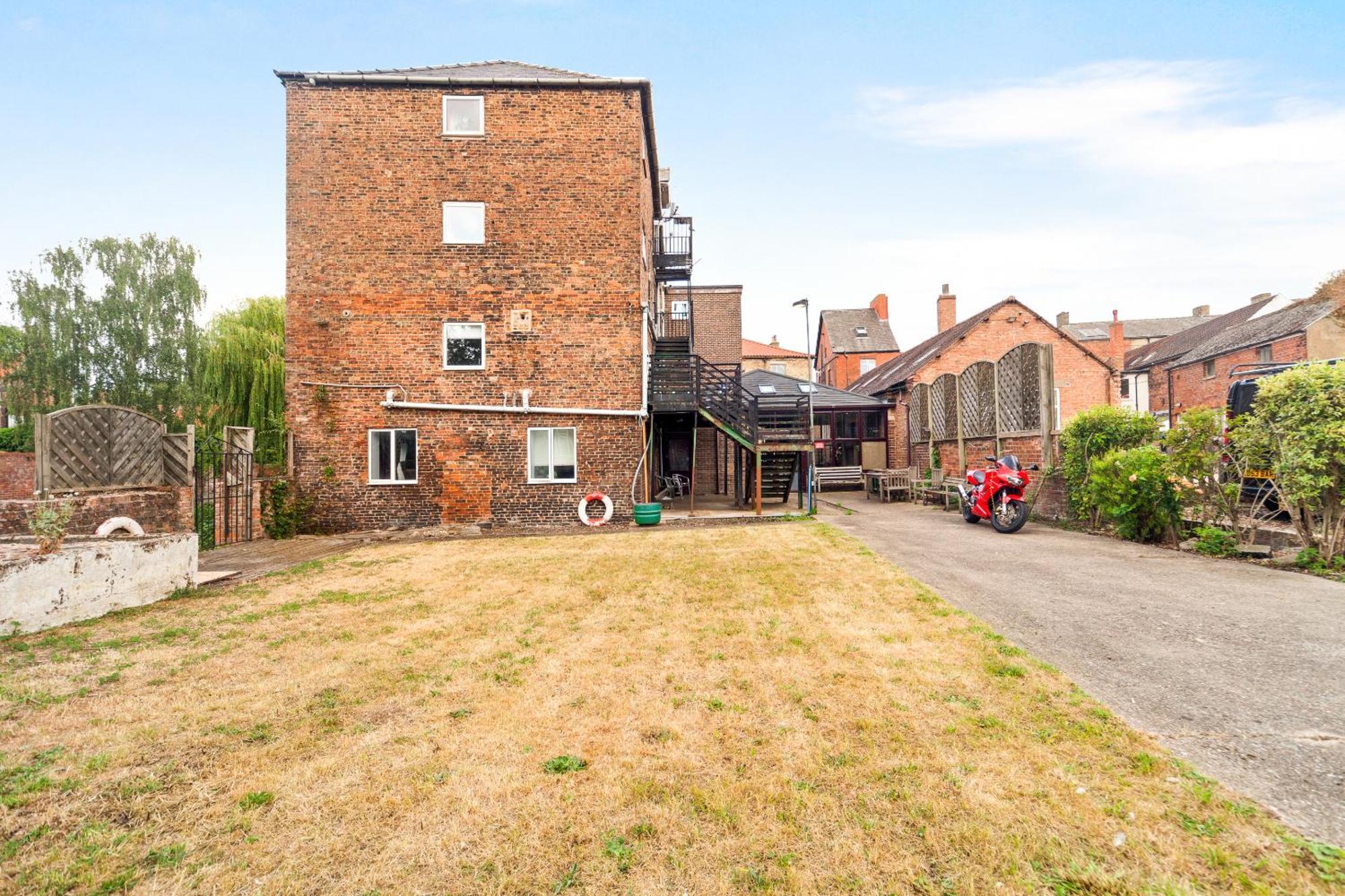Riverside Mews Brigg Bagian luar foto